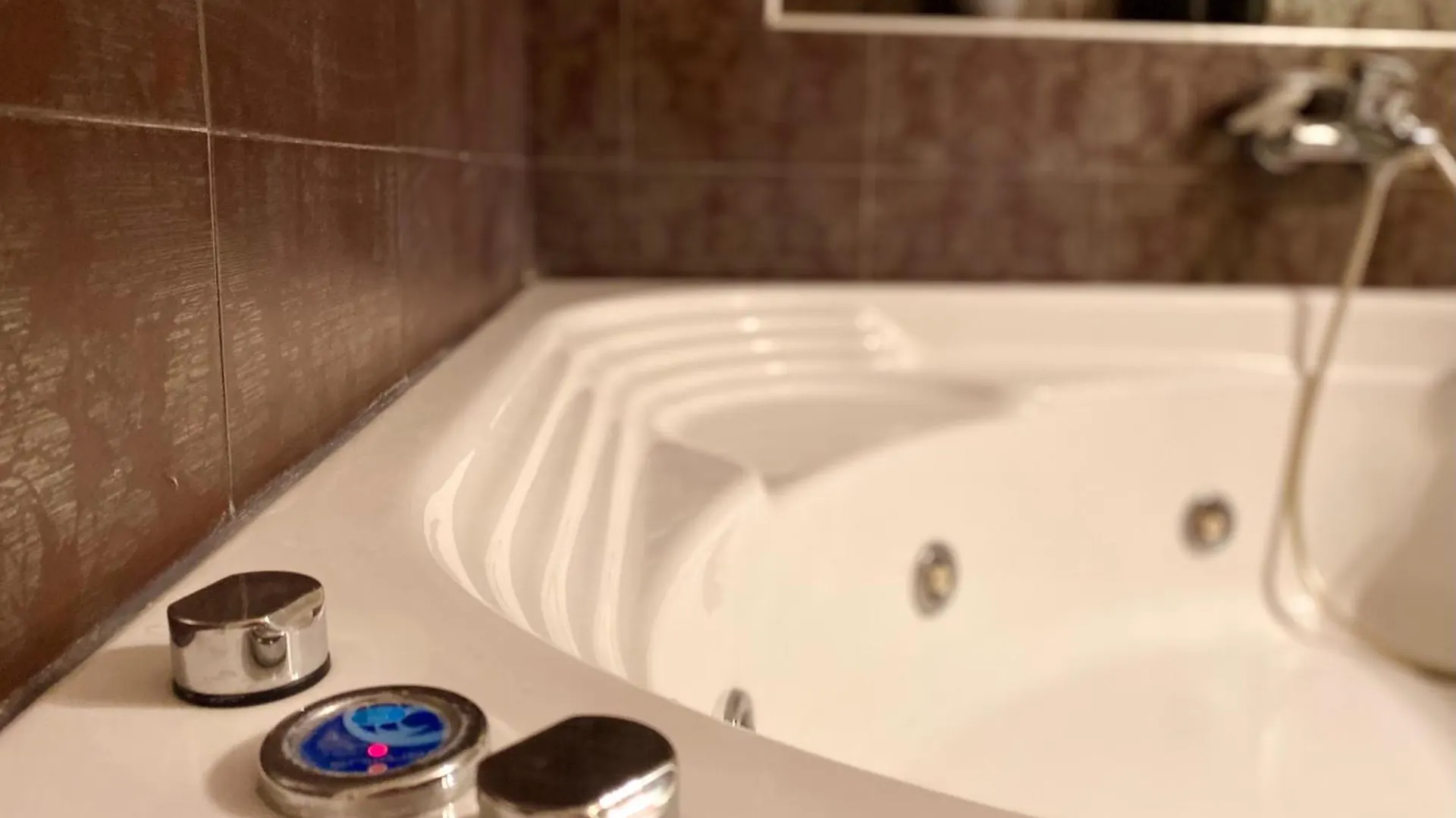 Avia Luxury Apartment With Hydromassage Thessaloniki 0*,  Greece